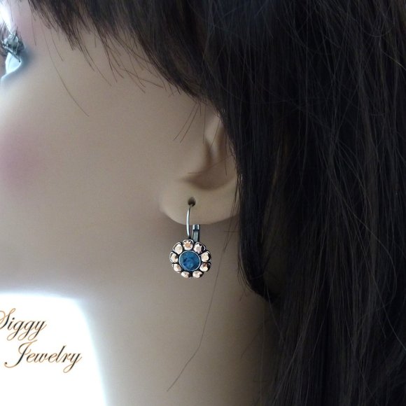 Swarovski Flower Earrings in Montana and Rose Gold - Picture 6 of 7